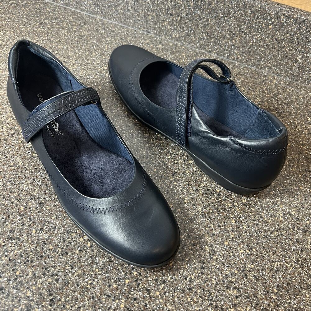 Walking Cradles Mary Jane Comfort Casual Shoe Navy Blue Leather Womens 11S Flats